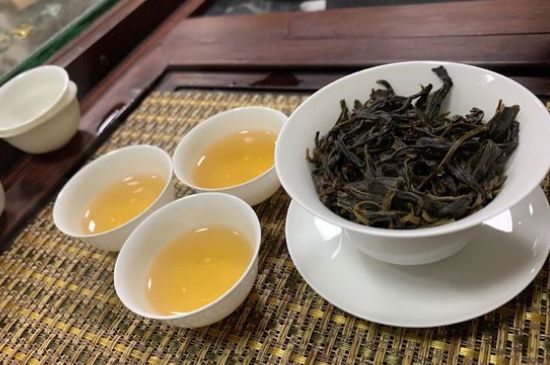 哪些茶適合泡功夫茶，功夫茶應(yīng)該配什么茶葉