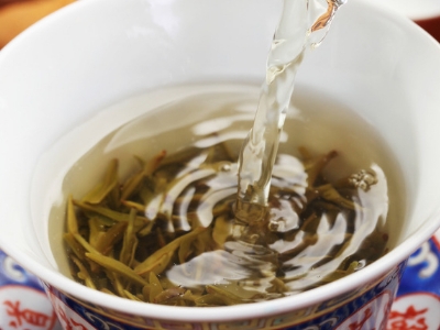 安吉白茶的功效與作用，簡單概括安吉白茶功效