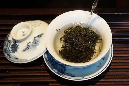 各類茶的注水方式，不同的茶泡茶時怎么注水