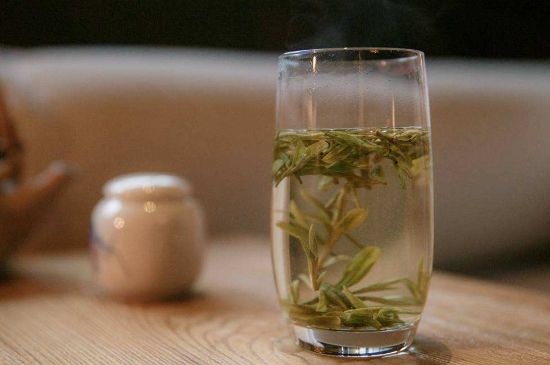 冷泡茶用什么茶葉最好，什么樣的茶適合冷泡？