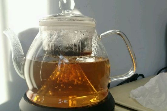 蒸茶和煮茶的區(qū)別，蒸茶和煮茶哪個(gè)好