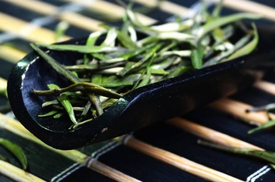 老茶和新茶哪個(gè)好，老茶好喝還是新茶好喝