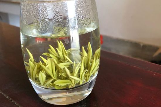 安吉白茶夏天怎么保存，安吉白茶能冷凍儲(chǔ)存嗎？