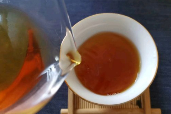 普洱茶十大學(xué)費(fèi)茶排名，吉普H是學(xué)費(fèi)茶？