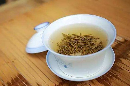 茉莉香精茶的鑒別方法，茉莉茶加香精怎樣識別？