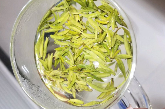 茶葉過(guò)期5年了但沒(méi)開(kāi)封，茶葉放久了能喝嗎