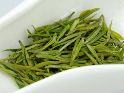 白茶顏色變黃還能喝嗎，發(fā)黃的白茶好不好？