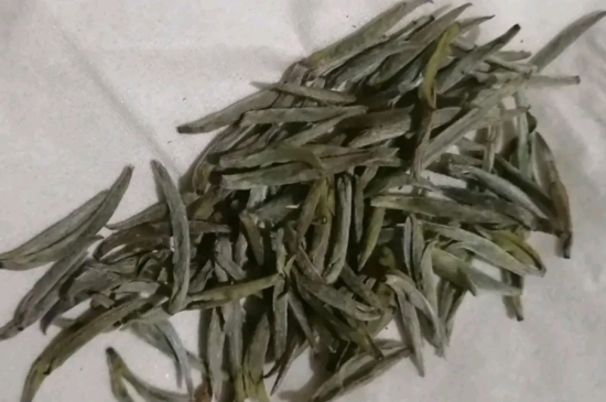 過期茶葉的八大妙用，過期的陳茶葉還能干什么用？