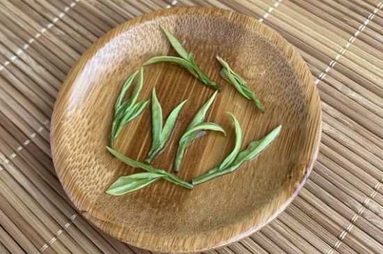安吉白茶夏天怎么保存，安吉白茶能冷凍儲(chǔ)存嗎？