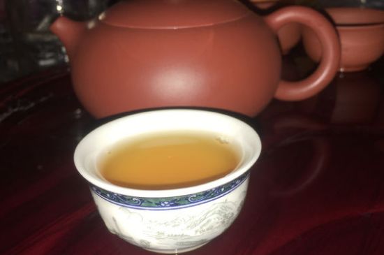 200一斤的茶葉算不算好，兩百一斤買的是中低檔茶