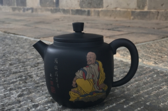 建水紫陶壺有哪些缺點(diǎn)，云南紫陶壺泡茶的好與壞