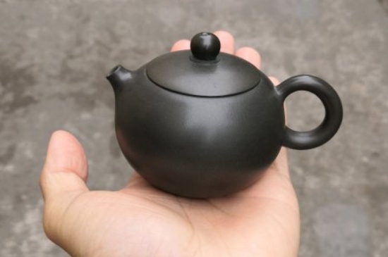 泡茶用坭興陶和紫砂壺哪個(gè)好，紫砂壺比坭興陶壺好嗎？