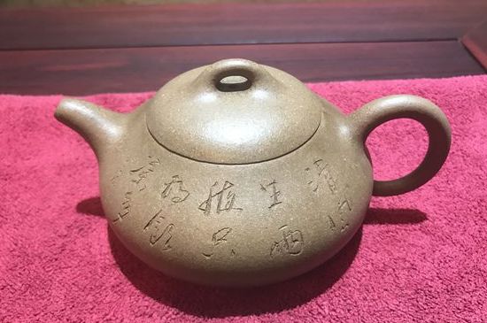 紫砂壺養(yǎng)10年后會(huì)是什么樣，紫砂壺養(yǎng)10年后圖片