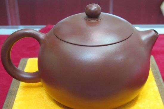 生普洱茶用什么泥料的紫砂壺，最合適生普的紫砂泥料