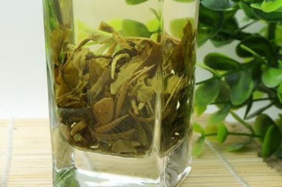 茉莉龍珠茶男人能喝嗎，男性夏季可以喝龍珠茶嗎