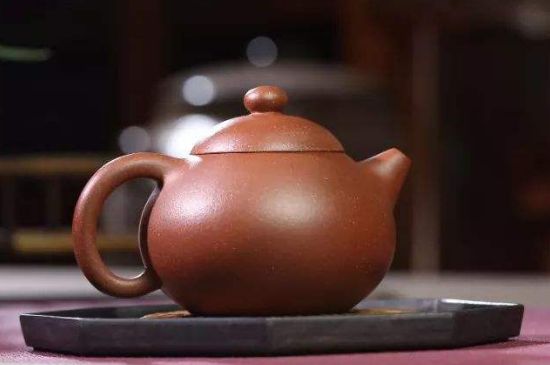 本山綠泥壺適合沖泡什么茶，紫砂壺本山綠最適合什么茶？