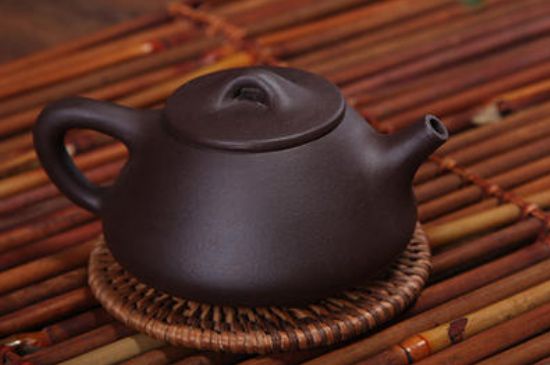 本山綠泥壺適合沖泡什么茶，紫砂壺本山綠最適合什么茶？