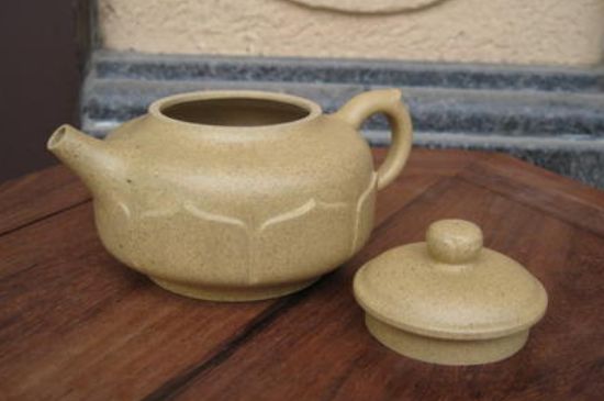 本山綠泥怎么分辨真假，真正的本山綠泥紫砂壺怎么鑒別？