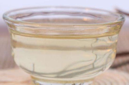 茉莉龍珠什么季節(jié)喝，夏天適合喝茉莉龍珠茶