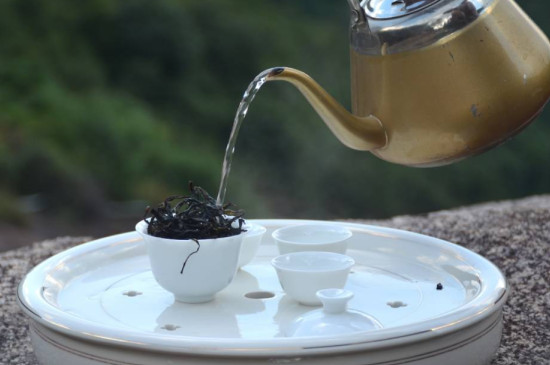 茶洗與茶盂區(qū)別圖片，怎樣使用茶盂和茶洗