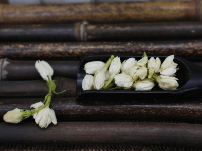 茉利花茶有什么功效作用，不適合什么人喝？