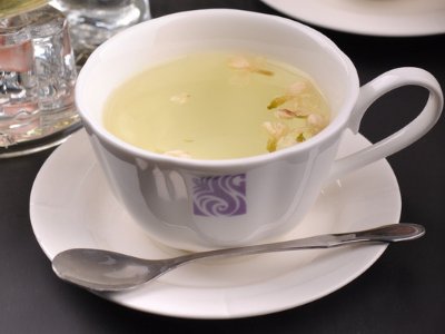 茉利花茶有什么功效作用，不適合什么人喝？