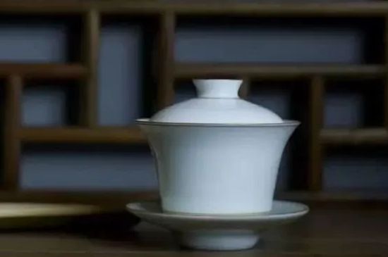 三才蓋碗的由來，三才蓋碗怎么喝茶？