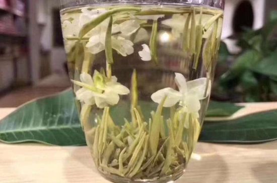 茉莉銀針屬于什么茶，茉莉銀針適合什么人喝？