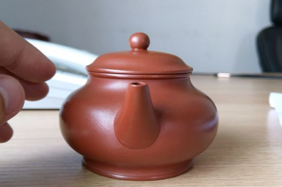 大紅袍和朱泥哪個好，為什么不能買大紅袍壺