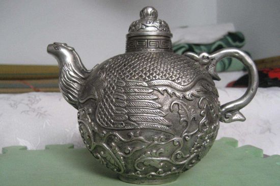 銀壺泡茶后為什么會變黑，銀壺內(nèi)膽發(fā)黑怎么辦