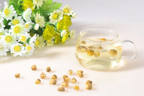 喝菊花茶有什么效果，女人長期喝菊花茶好嗎？