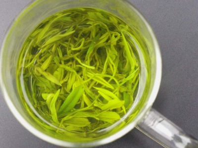 毛峰和毛尖哪個(gè)好一點(diǎn)，毛尖茶好還是毛峰茶好？