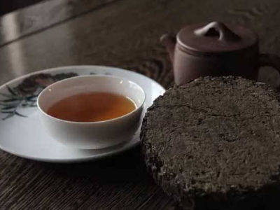 安化黑茶的功效，安化黑茶可以調(diào)理腸胃嗎？