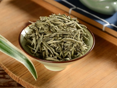 白茶煮好還是泡好喝，老白茶是泡還是煮？
