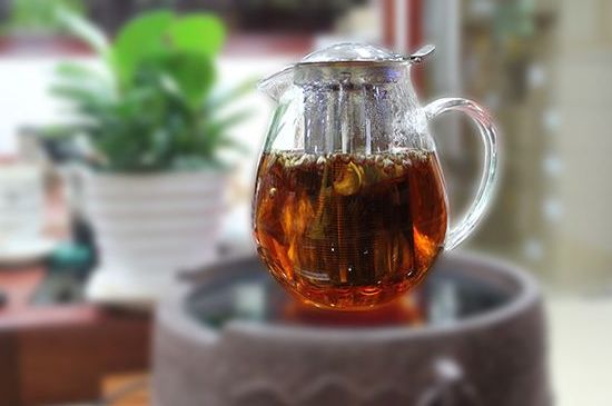福鼎白茶要喝老的嗎，為什么喝白茶要喝老茶存新茶？