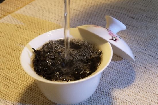 大紅袍茶葉好嗎？大紅袍被譽(yù)為“茶中之王”！