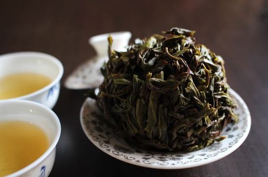 鴨屎香特點(diǎn)介紹，鳳凰單叢茶鴨屎香的口感和來歷
