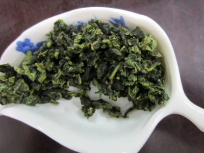 鐵觀音毛茶茶梗可以泡水喝嗎，鐵觀音帶梗是不是好茶？