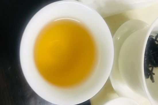 大紅袍為什么沒(méi)保質(zhì)期，武夷巖茶大紅袍能放幾年？