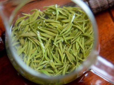 毛峰和毛尖哪個(gè)好一點(diǎn)，毛尖茶好還是毛峰茶好？