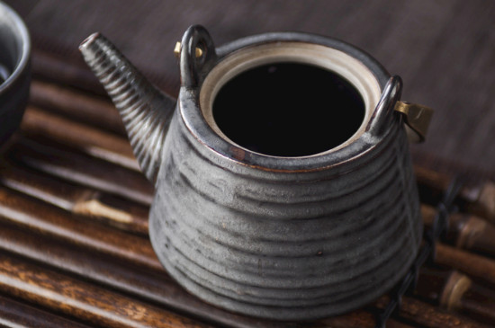 黑茶用什么壺煮最好，黑茶用什么煮效果好？