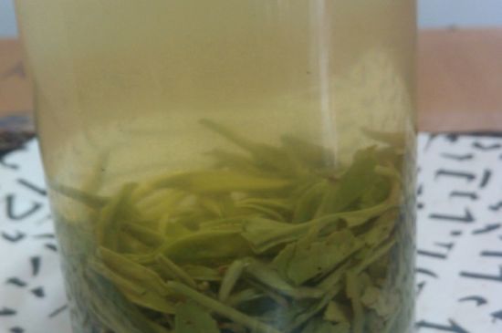 碧螺春為什么泡水渾濁，碧螺春茶葉泡水感覺(jué)很臟是混濁的