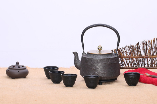 黑茶用什么壺煮最好，黑茶用什么煮效果好？