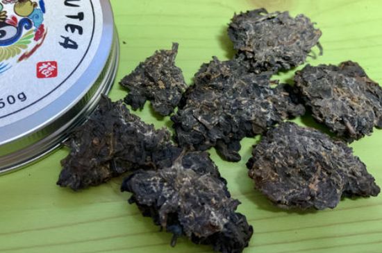 怎么知道涇渭茯茶是否變質(zhì)，茯磚茶金花和發(fā)霉的區(qū)別