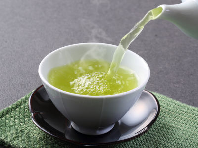 紅茶和綠茶的區(qū)別，常喝紅茶好還是綠茶好？