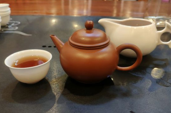 大紅袍煙熏味是好茶嗎，能不能喝對(duì)人體有壞處嗎