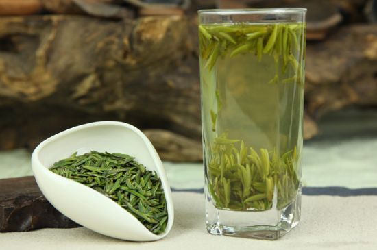 竹葉青和雀舌哪個貴，竹葉青茶貴嗎？