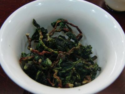 鐵觀音毛茶茶梗可以泡水喝嗎，鐵觀音帶梗是不是好茶？
